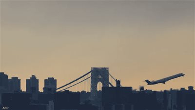 عطل فني يعطل الرحلات الجوية في أمريكا وحوادث مميتة تثير القلق