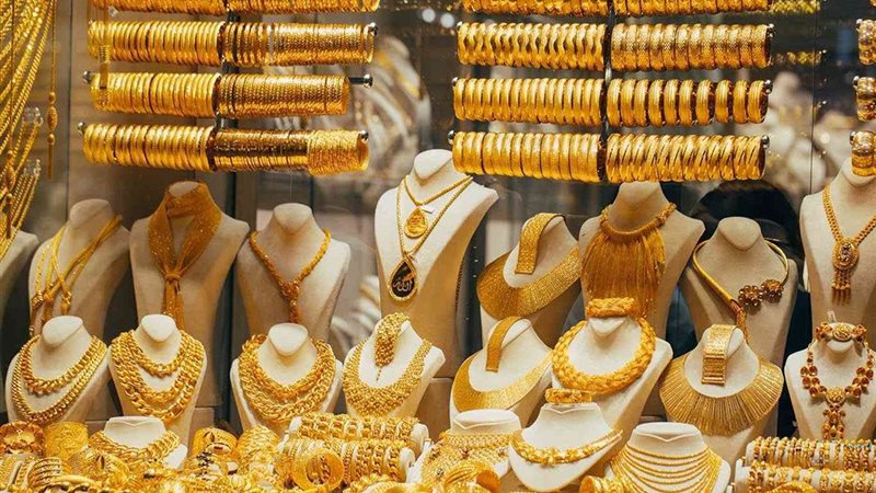 أسعار الذهب في منتصف