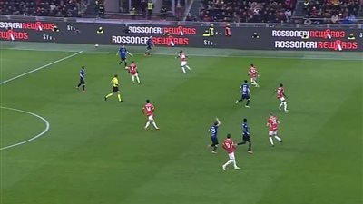 الدوري الإيطالي.. ميلان يتقدم على الإنتر بهدف في الشوط الأول