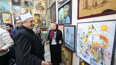 إبداعات الأزهر الفنية تتألق فى معرض القاهرة الدولى للكتاب 2025