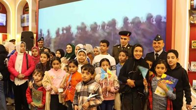 معرض القاهرة الدولي للكتاب يفتح أبوابه لأطفال حي «معا»