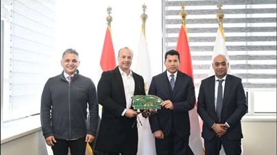 وزير الشباب والرياضة: دعم كامل لتوسيع بطولة 