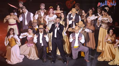 أحمد سعد يحتفل بانطلاق ألبوم 