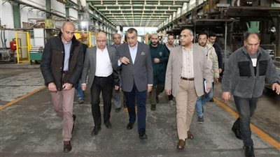 وزير الدولة للإنتاج الحربي يتفقد شركة حلوان للصناعات الهندسية فى زيارة مفاجئة