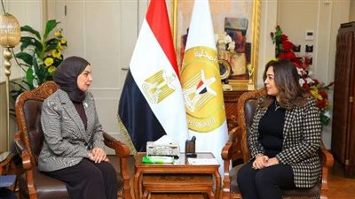 وزيرة التنمية المحلية تبحث مع سفيرة البحرين بالقاهرة تعزيز التعاون المشترك
