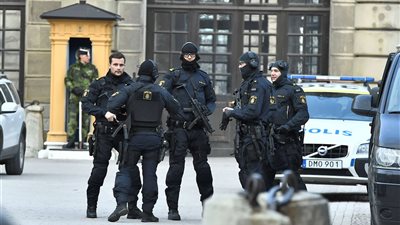 سفارة سوريا بالسويد تنعى مواطنين سقطوا في حادث مدرسة أوربرو