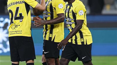 دوري روشن.. بالقوة الضاربة الاتحاد السعودي يتوعد التعاون