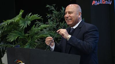 كامل الوزير يشارك في معرض اليخوت الدولي ويؤكد دعم الصناعة البحرية وتعزيز الاستثمارات السياحية