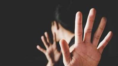 المتهم بمضايقة طالبة سودانية بالعمرانية أمام النيابة: 