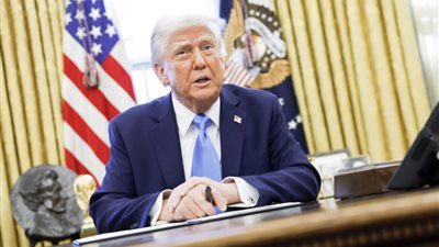 ستارمر وترامب.. دبلوماسية الصمت والدهاء السياسي