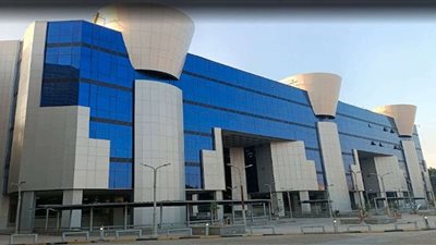 تكليف الدكتورة ريحاب عثمان بتسيير أعمال عميد كلية الصيدلة في جامعة عين شمس