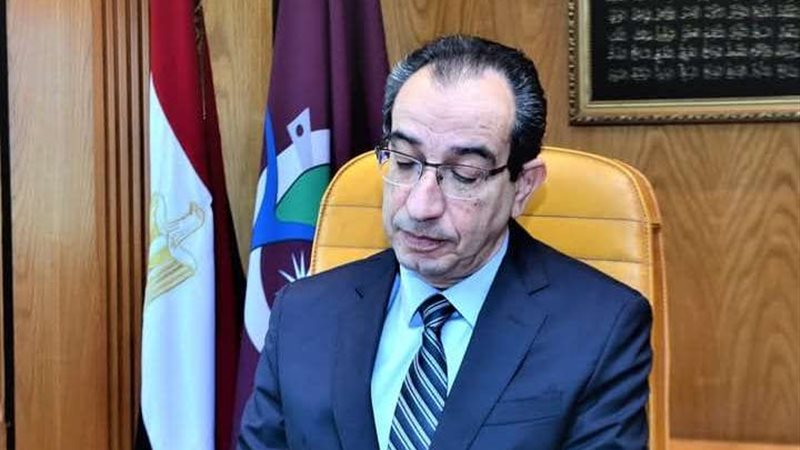 الدكتور ياسر حتاتة