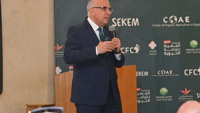 وزير الموارد المائية