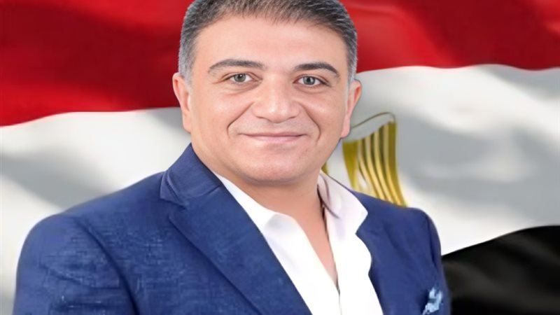 الدكتور خالد مهدي