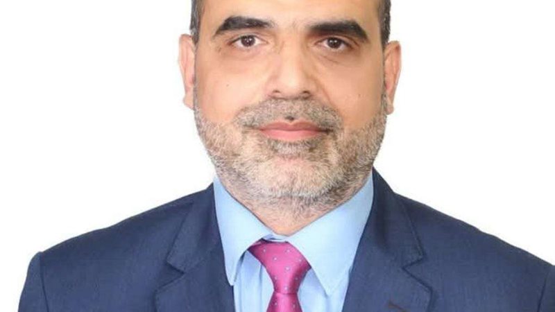 الدكتور أيمن عمر