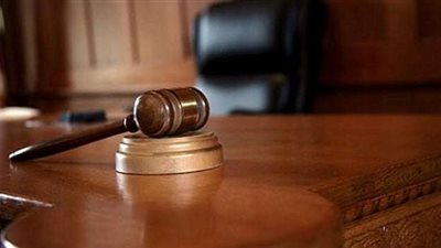 رفع جلسة محاكمة المحامي أشرف فرحات للقرار