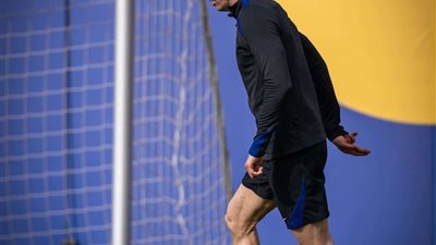 التشكيل المتوقع لنادي برشلونة أمام إشبيلية في مباراة الليلة