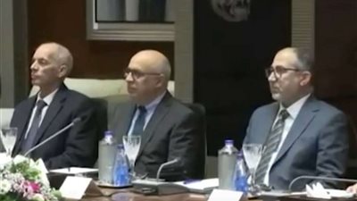 التلفزيون المصري: القاهرة تستضيف اجتماعات اللجنة العسكرية الليبية المشتركة 5+5