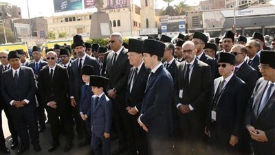 محافظ أسوان يشارك في الجنازة الرسمية لتوديع الأمير كريم الحسيني