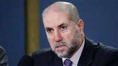 بعد تصريحات ترامب.. مُستشار الرئيس الفلسطيني يدعم موقف مصر والأردن برفض التهجير