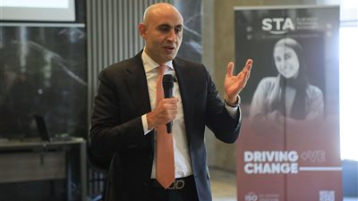 «عبد اللطيف»: الدولة تولي اهتماما بتطوير التعليم الفني لتخريج كوادر مؤهلة لسوق العمل