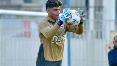 حراس الزمالك يؤدون تدريبات قوية في المران المسائي