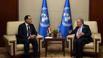 رئيس الوزراء يبحث مع سكرتير عام الأمم المتحدة جهود وقف إطلاق النار في غزة