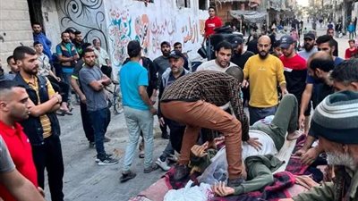 طائرة مسيرة إسرائيلية تستهدف تجمعًا في رفح وتوقع 3 شهداء فلسطينيين