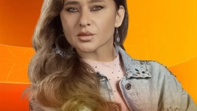 خاص/ عماد يسري: نيللي كريم تتحدى نفسها بالبطولة الجماعية 