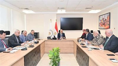 وزير الري يلتقي أعضاء مجلس النواب لمناقشة مطالب المواطنين