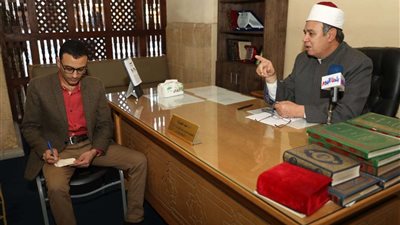 خاص|عبدالمنعم فؤاد: الرواق الأزهري في رمضان سيشمل 52 درسًا توعويًا و26 لقاءً تثقيفيًا