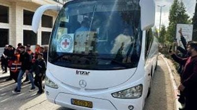 حماس تتهم إسرائيل بالمماطلة.. ونتنياهو تحت ضغط المعارضة