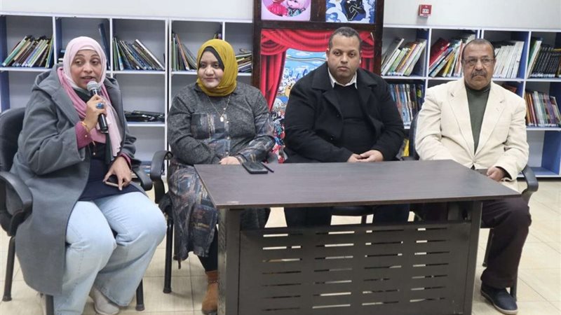 احتفالية ثقافية بمكتبة