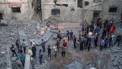 زعيم المعارضة الإسرائيلية: يجب الالتزام بصفقة تبادل الأسرى مع حماس