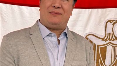 متخصص في الشأن الأمريكي: قرارات ترامب التجارية تفجّر التوتر بين واشنطن وأوروبا (خاص)