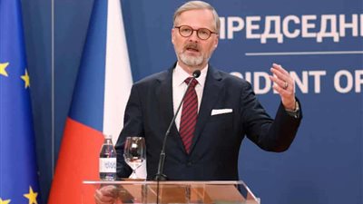 رئيس التشيك يدعو لتسليح أوكرانيا بقوة في قمة دفاع لندن