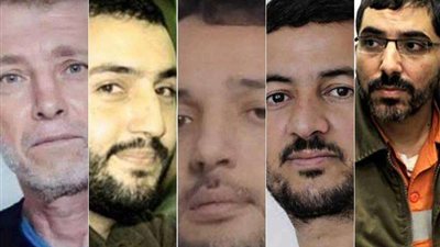 نرصد السيرة الذاتية لأقدم السجناء الفلسطينيين المقرر إطلاق سراحهم في صفقة التبادل