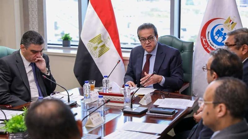 اجتماع حكومي موسع