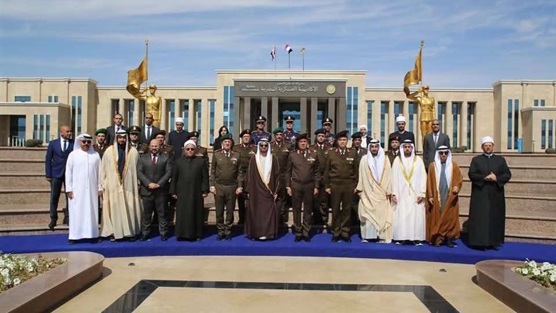 خلال الزيارة