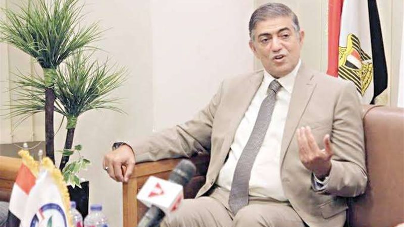 هشام عبد العزيز