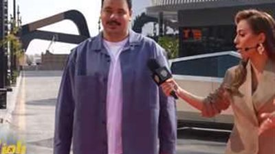 «أنت مش عايز تركب تسلا أنت عايز جرار».. رامز يمازح مصطفى غريب