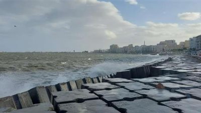 الأرصاد تحذر من استمرار السحب الرعدية والأمطار الغزيرة على القاهرة والوجه البحري