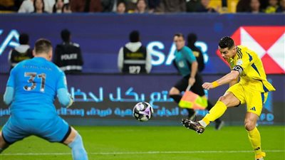 دوري روشن.. النصر يواصل مسلسل ضياع النقاط بالتعادل أمام الشباب