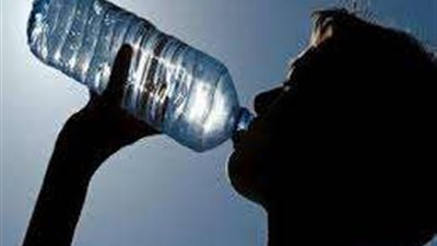 بين القانون والدين: الجدل حول تجريم المجاهرة بالإفطار في شهر رمضان