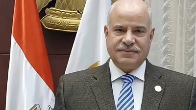 مواقع التواصل هتحبسك.. اللواء رأفت الشرقاوي يوجه رسالة هامة