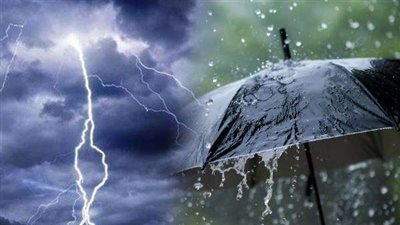 محذرة من هذا الأمر.. 