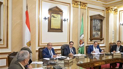 تفاصيل طرح منافذ جديدة للتأجير داخل وخارج حرم جامعة القاهرة