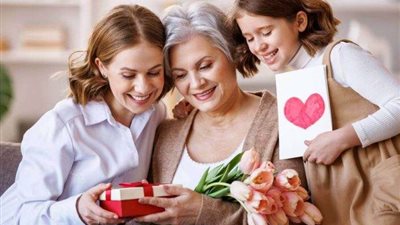 صور عيد الأم 2025.. أجمل التصاميم والتهاني للاحتفال بيومهن الخاص