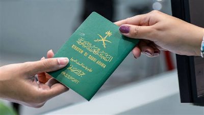 الاستعلام عن التأشيرة السعودية برقم الجواز 2025.. خدمة جديدة وسهلة اعرف الخطوات