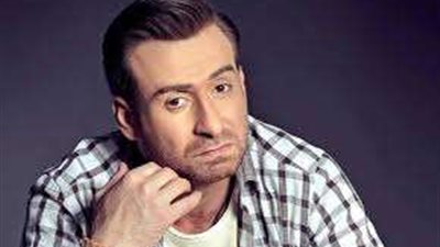 الموت يفجع الفنان نضال الشافعي